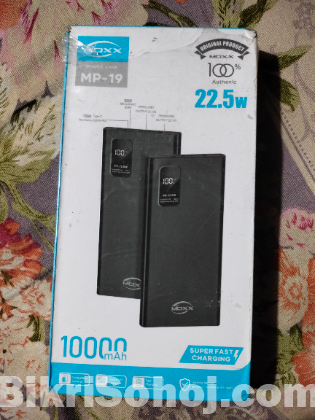 Moxx (10000)mah power Bank